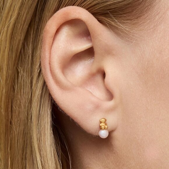Tous Bold Bear Earrings with cultured pearl and bear charm - Picture 5 of 5